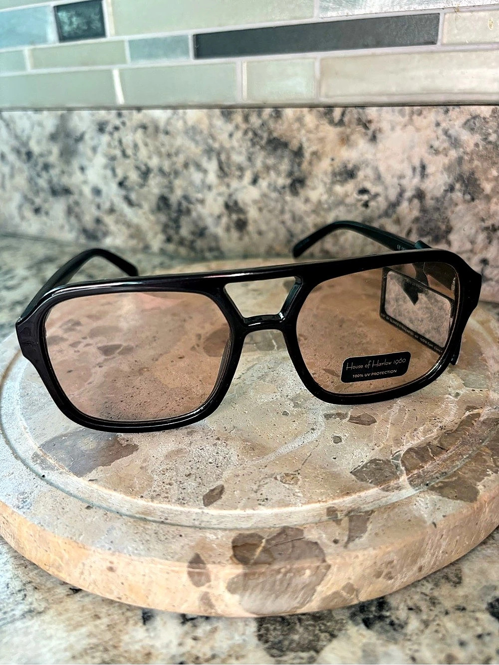 House of Harlow 1960 Oversized Brown Tortoise Sunglasses 100% UV - Picture 3 of 5